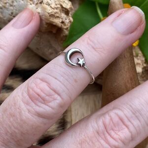 Sterling silver Moon And Star Toe Ring Midi Ring